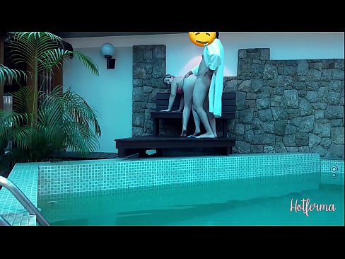 ❤️ Bwana adayitanitsa mdzakazi ku dziwe, koma sanathe kukana kutentha Kanema wamatako pa ny.fullsexmovs.ru  ❌️